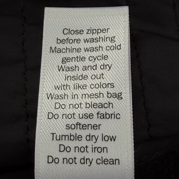 Athleta Black Sprinter Jacket Puffer Size Small - Picture 13 of 13